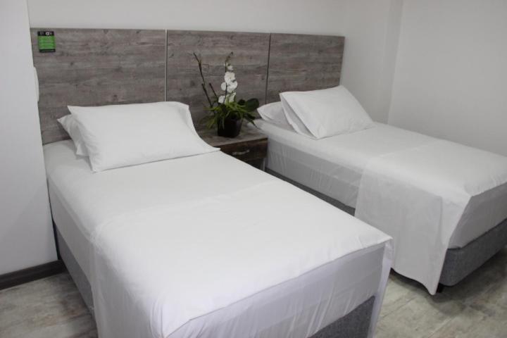 Ari Hotel Калі Екстер'єр фото